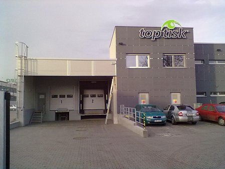 Rekonstrukce a opláštění výrobní haly s dodávkou klempířských prvků v Brně